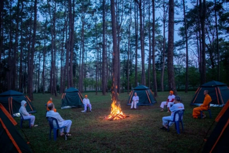 The Monk Life Project – embrace the path of Dhamma in Thailand